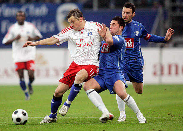 更是两个球 更是两个球