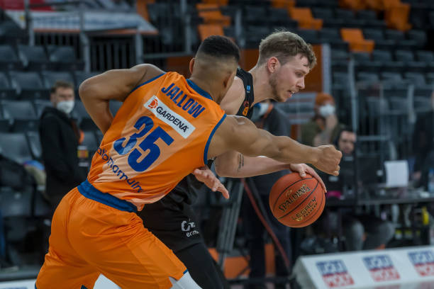 冠名协议 冠名协议